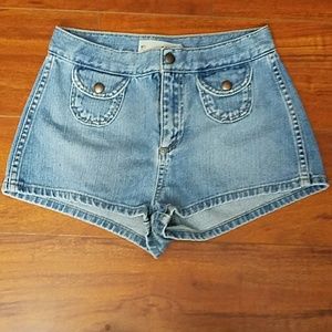 ‼️MUST GO TODAY‼️ TOPSHOP DENIM SHORTS